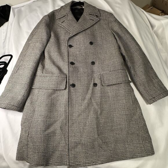 Faconnable Mens Overcoat 50R Black Herringbone Pattern 100% Wool Made in Italy